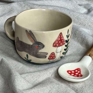 ЗЕЛЕНОГОРСК: ЦВЕТЫ, ВИНО, КЕРАМИКА