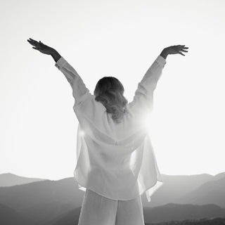 AMAR ATMA KAUR | КУНДАЛИНИ ЙОГА