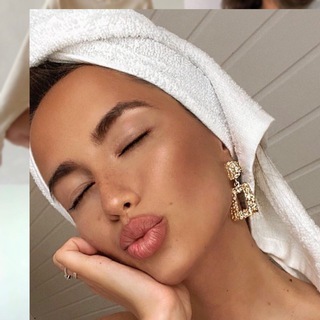 ДЕВОЧКИ И СЕКРЕТЫ