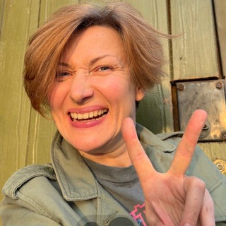 ЛЮБИМАЯ ДАЧАВСЁ ДЛЯ НЕЁ