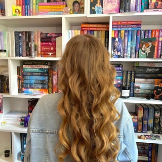 МЕРЦАНИЕ КНИЖНОГО МИРА