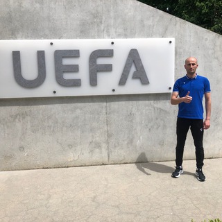 REFEREEING. ENFLISH. LIFE. VARA