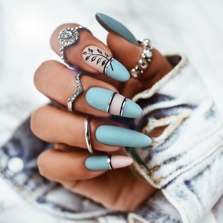 DESIGN NAILS