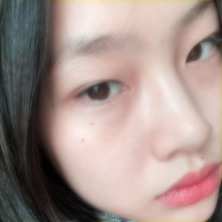 〢 .  .JUNG HOYEON⌢  (!) ⁺