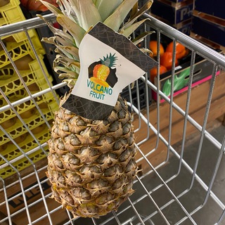 АНАНАСЫ НА ПАЛЬМЕ