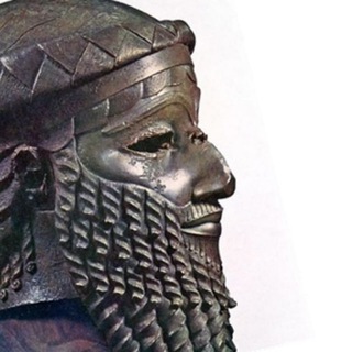 ЗАГАДКИ ИСТОРИИ С ЛЫСЫМ КАМРАДОМ