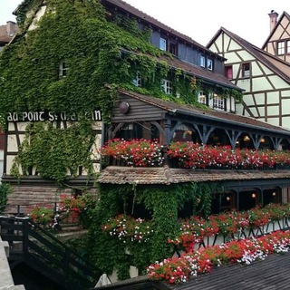 ВО ФРАНЦУЗСКОЙ СТОРОНЕ. ФРАНЦИЯ. ПАРИЖ. НИЦЦА. ЛАЗУРНЫЙ БЕРЕГ. СТРАСБУРГ. ЛИОН. БОРДО. МОНПЕЛЬЕ. МАРСЕЛЬ. ТУЛУЗА