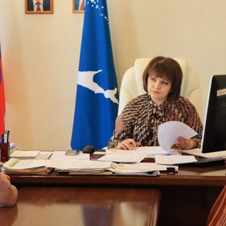 ИРИНА КАРПУКОВА / МЭР СМИРНЫХ