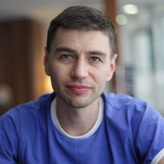 АНДРЕЙ СУХОВ