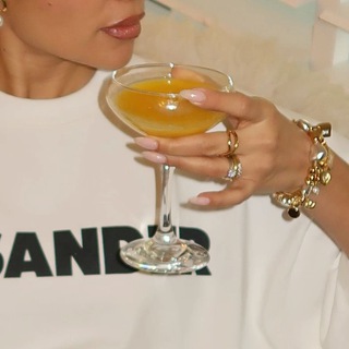 С ТУСОВКИ НА ПАТРИКИ