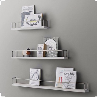 КНИЖКОВА ПОЛИЦЯ