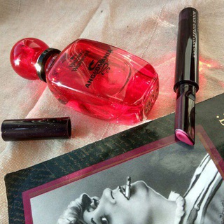 МАТЬ ФЛАКОНОВ