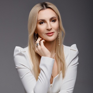 ЕЛЕНА ВЫЖАНОВА