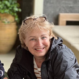 ЕЛЕНА МАРКОСЯН