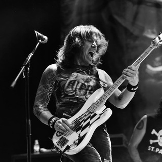 ВИТАЛИЙ ДУБИНИН