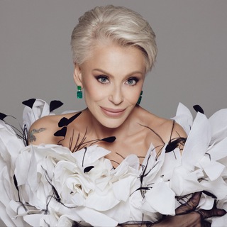 ИРИНА ПОНАРОВСКАЯ