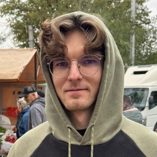 ВИКТОР РЯБКОВ