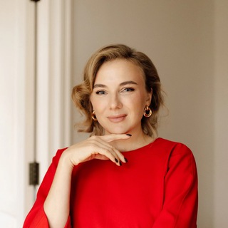 BLONDINKA_V_REMONTE