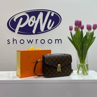 PONI SHOWROOM
