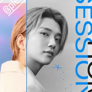 HONG JISOO • 홍 지수