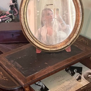 A⃨N⃨N⃨ꨄA⃨R⃨T⃨