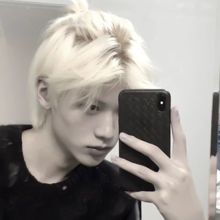 СТИКЕРЫ/ГИФ/АВЫ/НАРЕЗКИ С ФЕЛИКСОМ.