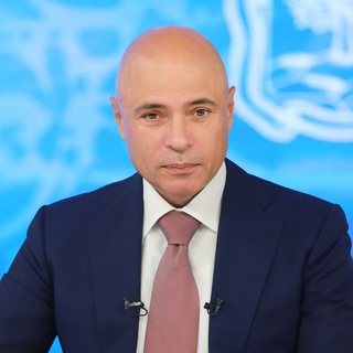 ИГОРЬ АРТАМОНОВ