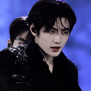 СТИКЕРЫ С СОНХУНОМ