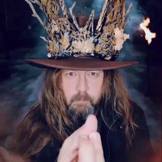 РУССКИЕ РУНЫ С КУДЕСНИКОМ ДОБРЫНЕЙ