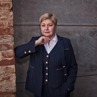 ЕЛЕНА ЕЛИСЕЕВА