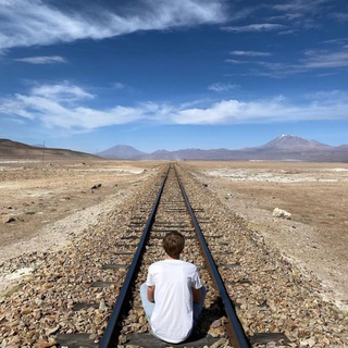 ГДЕ-ТО ВОЗЛЕ АНТАРКТИДЫ