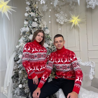 НОВОРІЧНІ СВІТЕРА