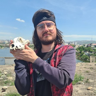 ЛЕВЫЙ КОНСЕРВАТОР