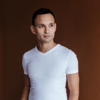 ОЛЕГ УМАРОВ. ЯРД НА РАСТЯЖКЕ