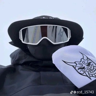 ЭРОТИЧНЫЕ ПИКЧИ