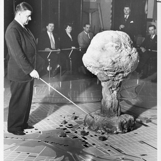 ЯДЕРНЫЙ БУРЕВЕСТНИК