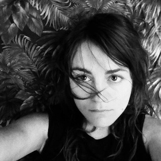 ДЕВОЧКА-ХУЕВОЧКА