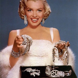 ЛУЧШИЕ ДРУЗЬЯ ДЕВУШЕК