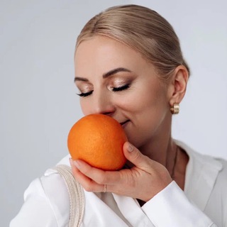 ЕДА ЭТО ЯВЛЮБИСЬ В СЕБЯ