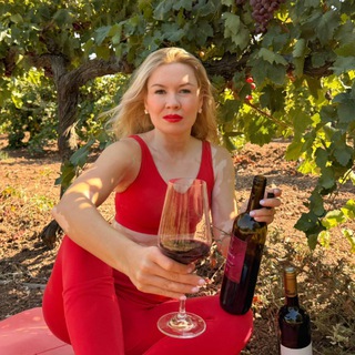 ВИНА С ДИНОЙ