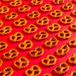 ШПИК И БРЕЦЕЛЬ