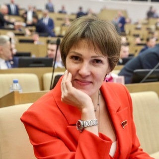 КРАСНАЯ ФУРИЯ (ИРИНА ФИЛАТОВА)