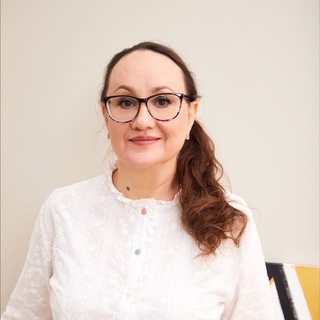 ELENA RATNICHKINA_SHAMANSKOE