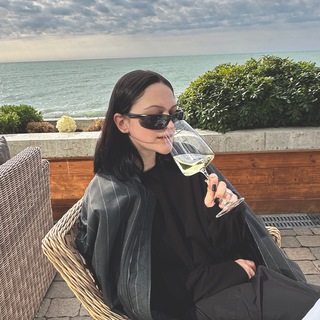 НЕ ПЛАЧЬ, ЕШЬ