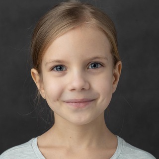 АРИНА ЗЕНКИНА