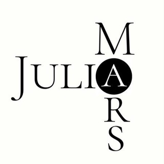 JULIA MARS
