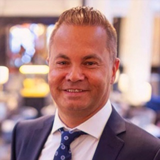 ИГОРЬ КАРЦЕВ