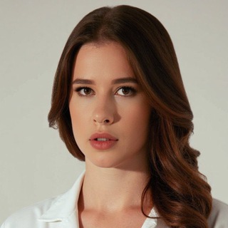 КОРОЛЕВА ПЕНТАКЛЕЙ ПРО ТАРО