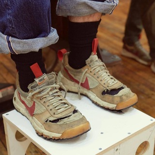 ЭТО ЖЕ ЛЕВАЙС!