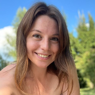 МАТЬ-ДЕБЮТАНТ